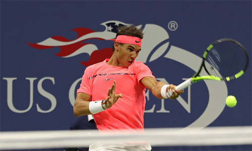 Nadal hạ 'học trò' trong 96 phút, hẹn Federer ở bán kết 
